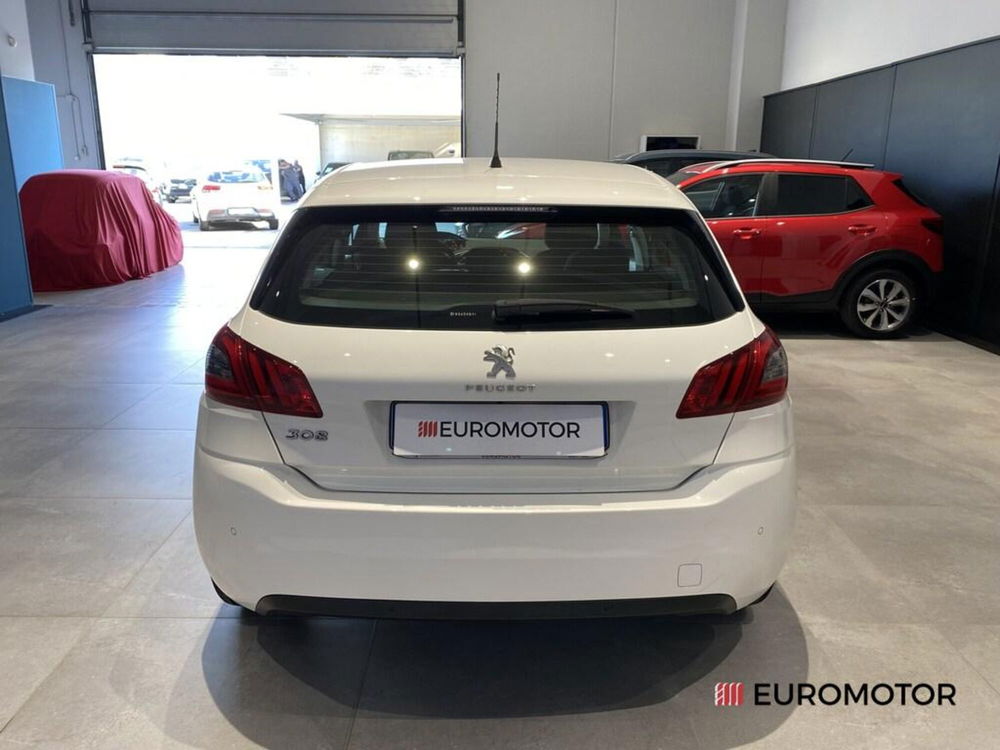 Peugeot 308 usata a Bari (8)