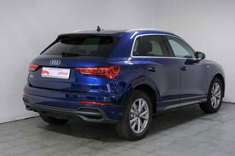 Audi Q3 nuova a Catanzaro (4)