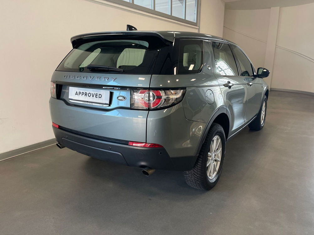 Land Rover Discovery Sport usata a Bergamo (2)