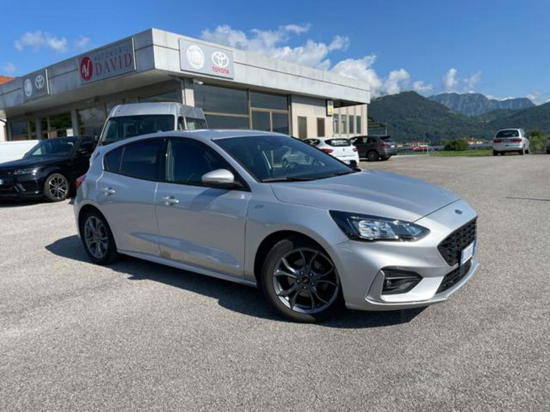 Ford Focus 1.0 EcoBoost Hybrid 125 CV 5p. ST-Line  del 2021 usata a Maniago