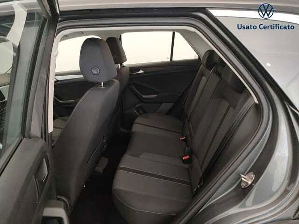 Volkswagen T-Roc usata a Varese (11)