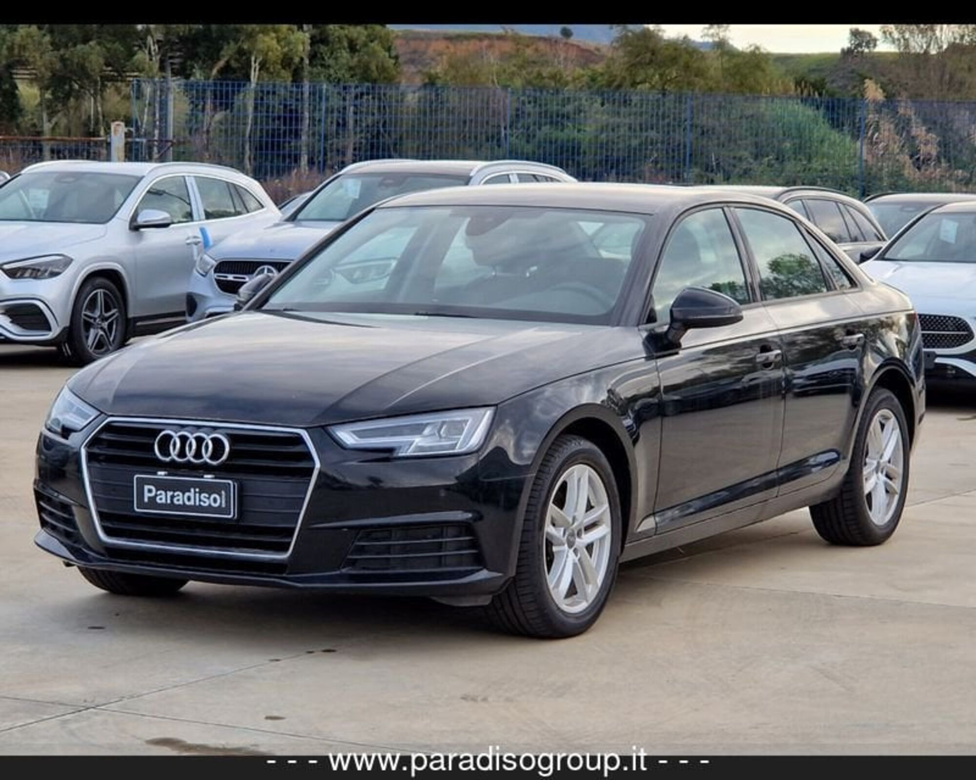 Audi A4 2.0 TDI 122 CV Business Sport  del 2018 usata a Lamezia Terme