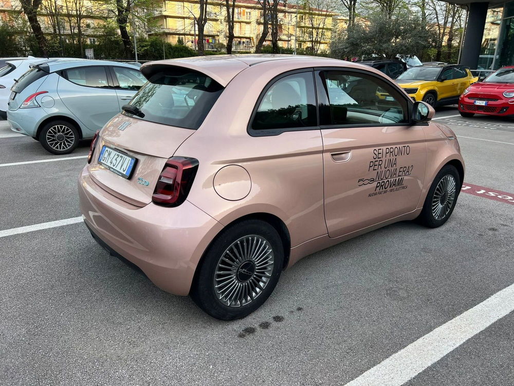 Fiat 500e usata a Salerno (3)