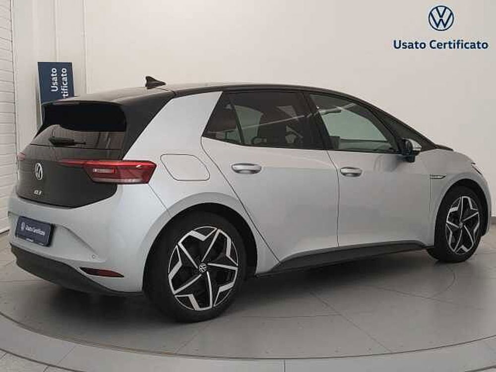 Volkswagen ID.3 usata a Varese (5)