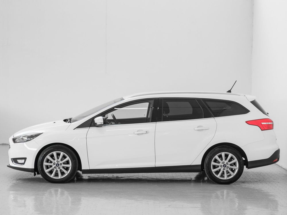 Ford Focus Station Wagon usata a Prato (4)