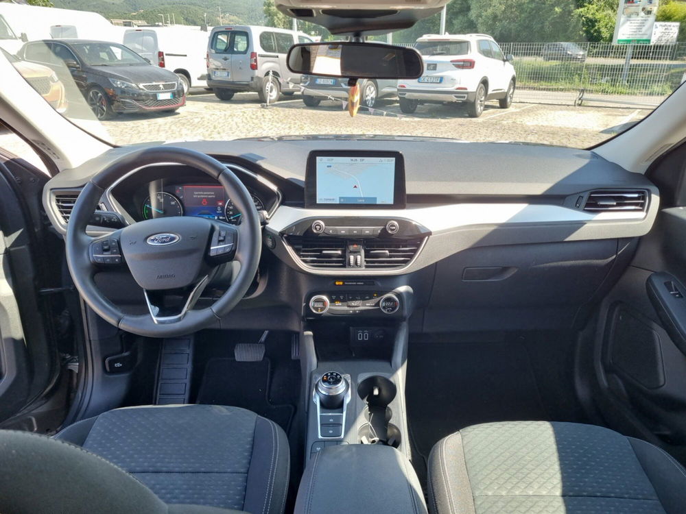 Ford Kuga usata a Lucca (12)