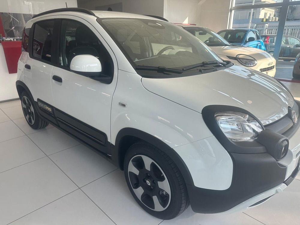 Fiat Panda Cross nuova a Benevento (5)