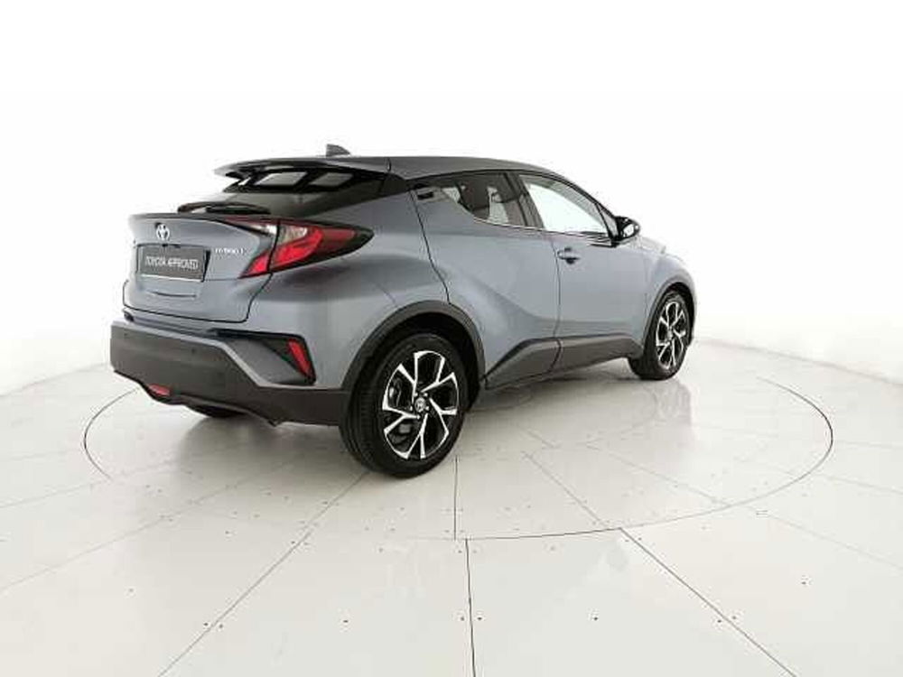 Toyota Toyota C-HR usata a Chieti (3)