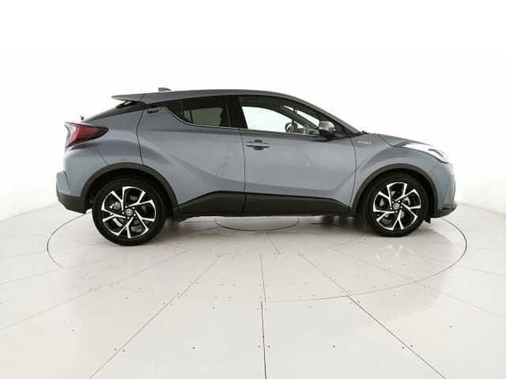 Toyota Toyota C-HR usata a Chieti (4)