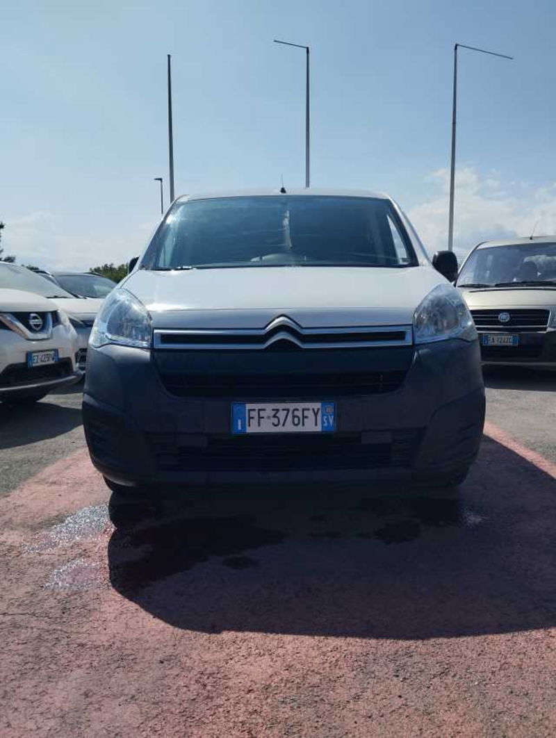 Citroen Berlingo Furgone BlueHDi 100 S&S Van 3 posti Club L1 del 2016 usata a Savona