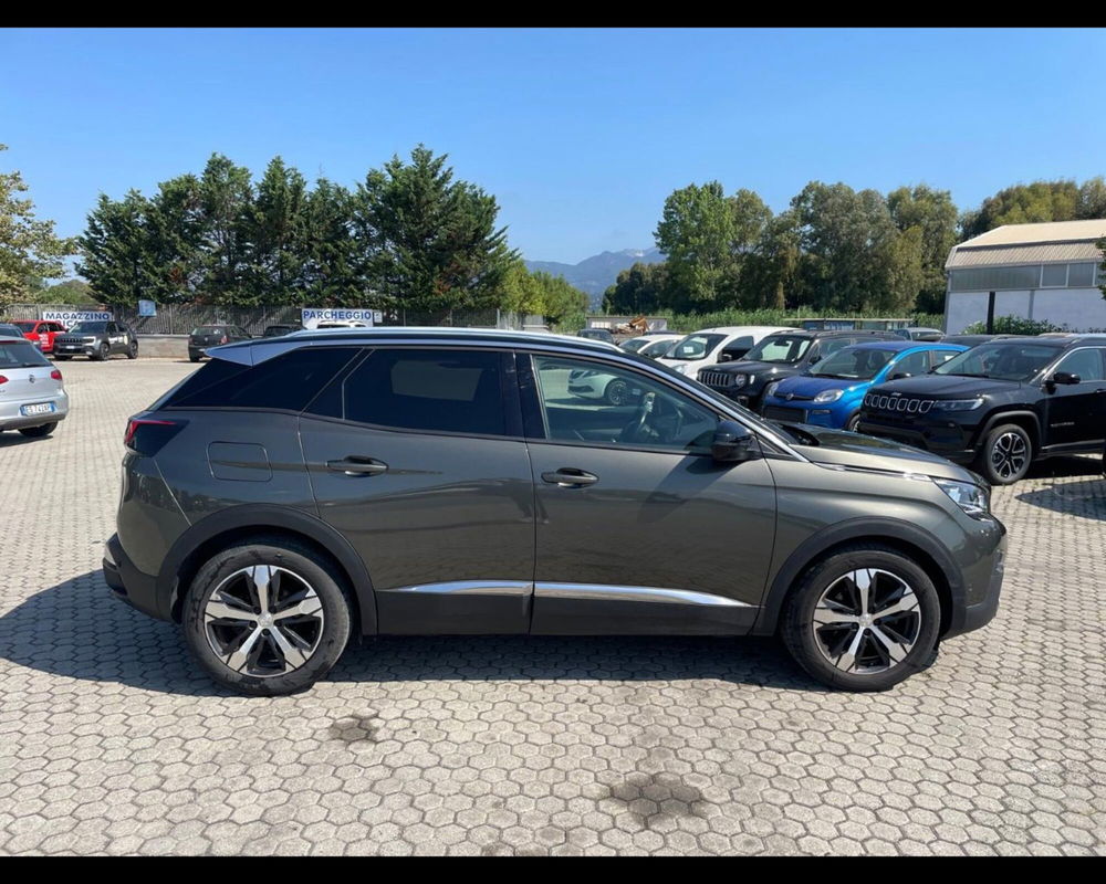 Peugeot 3008 usata a Lucca (8)