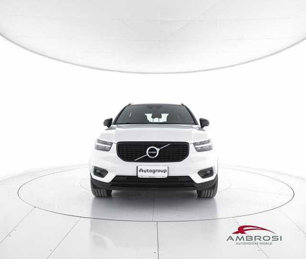 Volvo XC40 usata a Perugia (4)