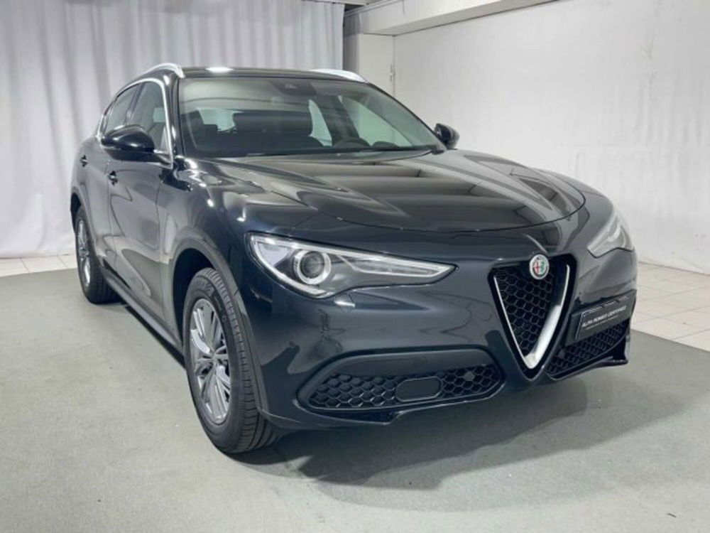 Alfa Romeo Stelvio usata a Sondrio (7)