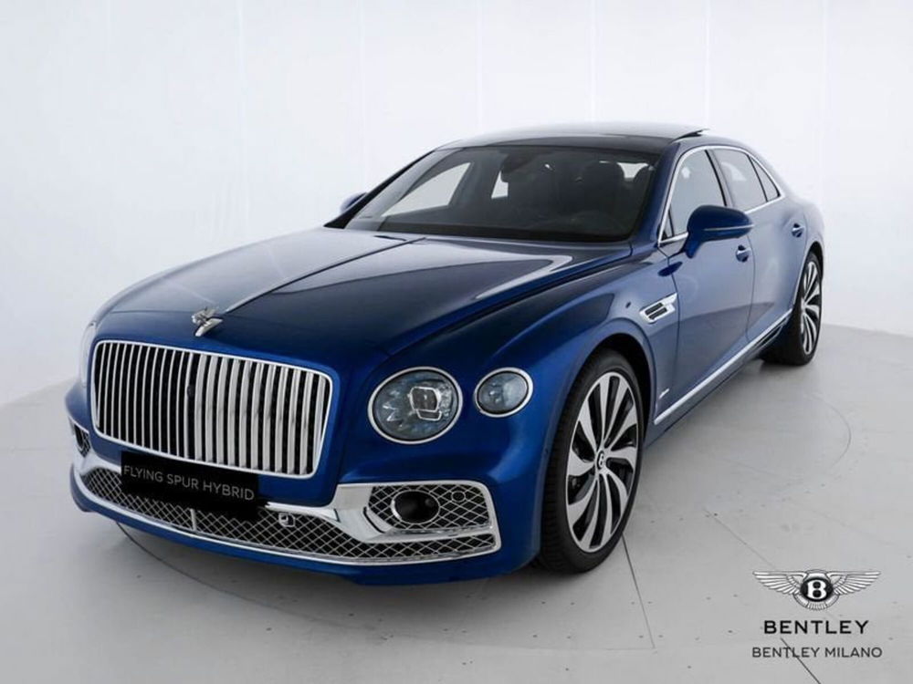 Bentley Flying Spur nuova a Milano (3)