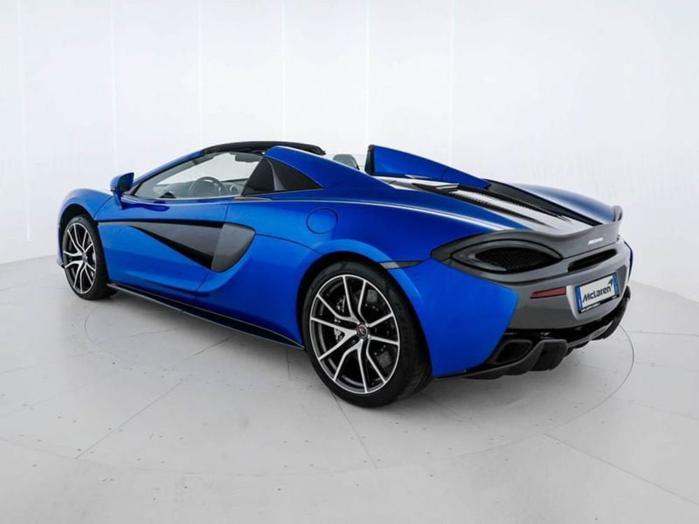 McLaren 570S Cabrio usata a Milano (5)