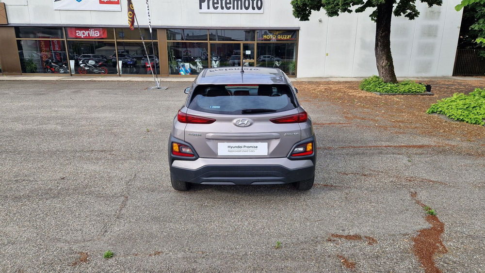 Hyundai Kona usata a Vercelli (5)