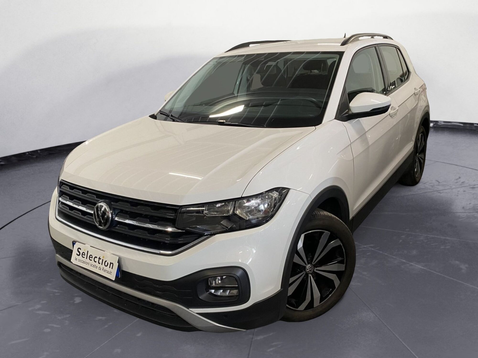 Volkswagen T-Cross 1.6 TDI SCR Urban BMT del 2019 usata a Meda