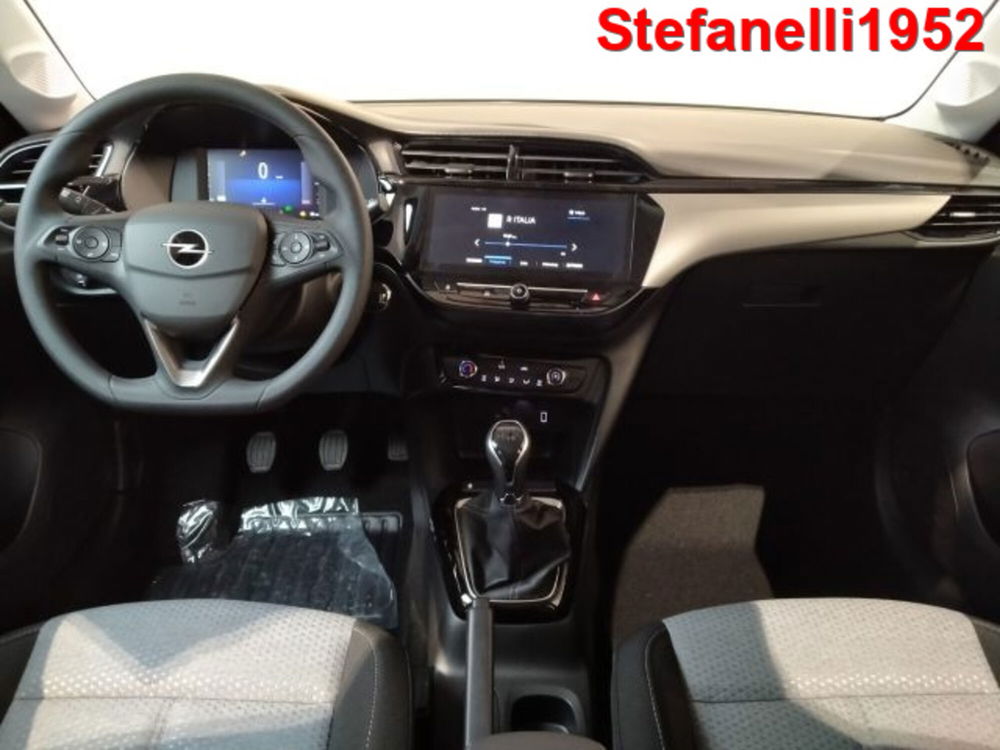 Opel Corsa nuova a Bologna (13)