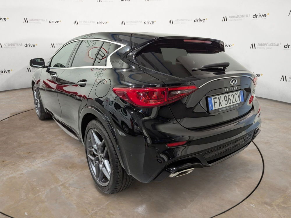 Infiniti Q30 usata a Trento (4)