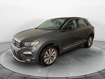 Volkswagen T-Roc 1.0 TSI 115 CV Style BlueMotion Technology  del 2020 usata a Carnago