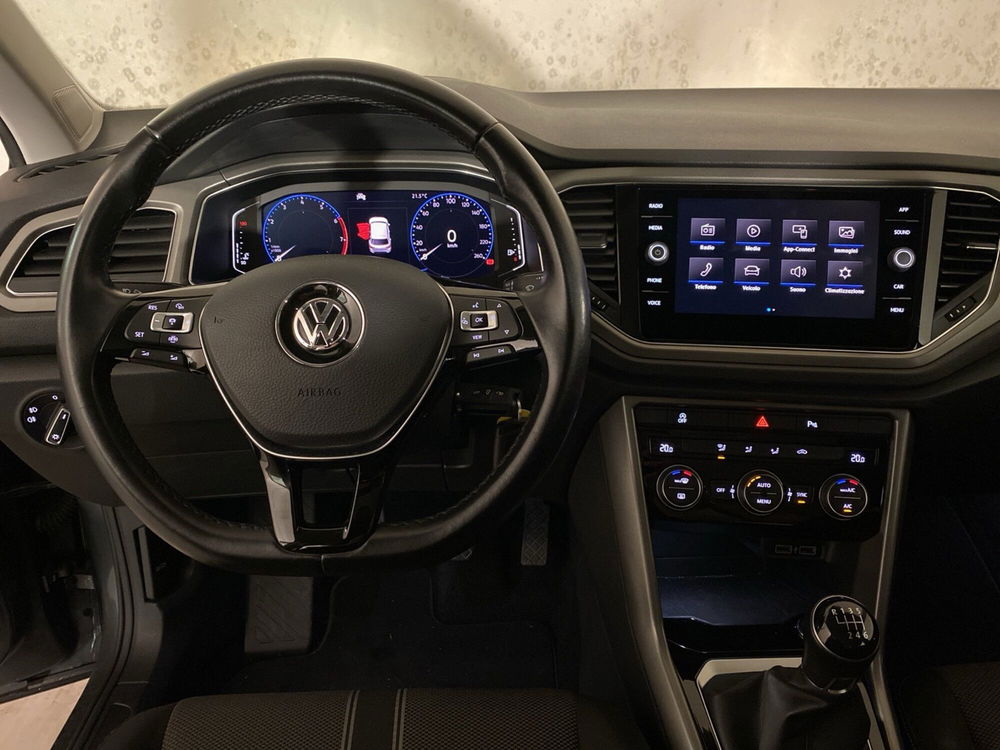 Volkswagen T-Roc usata a Varese (11)