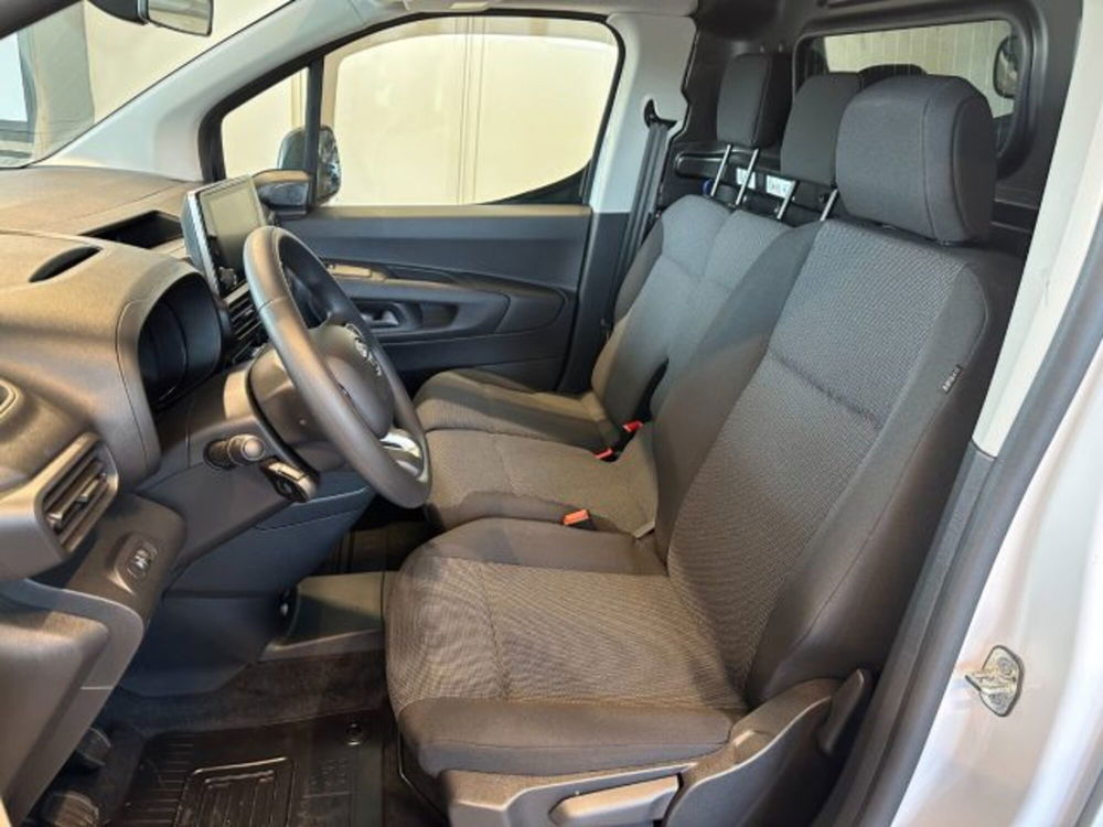 Toyota Proace City nuova a Cuneo (6)