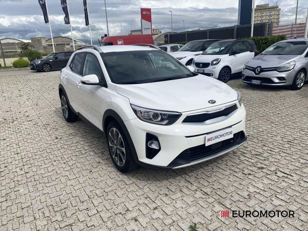 Kia Stonic usata a Bari (3)