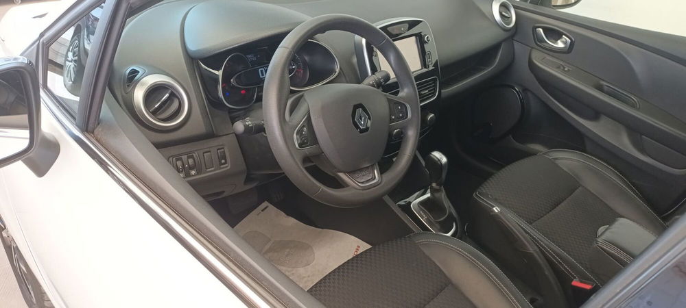 Renault Clio Sporter usata a Napoli (7)