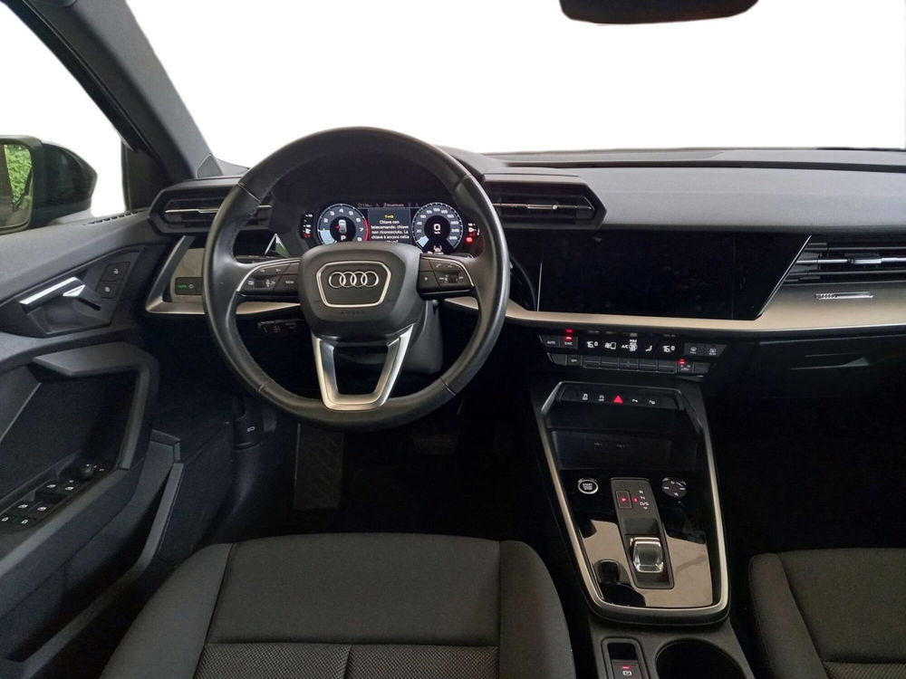 Audi A3 Sportback usata a Bari (8)