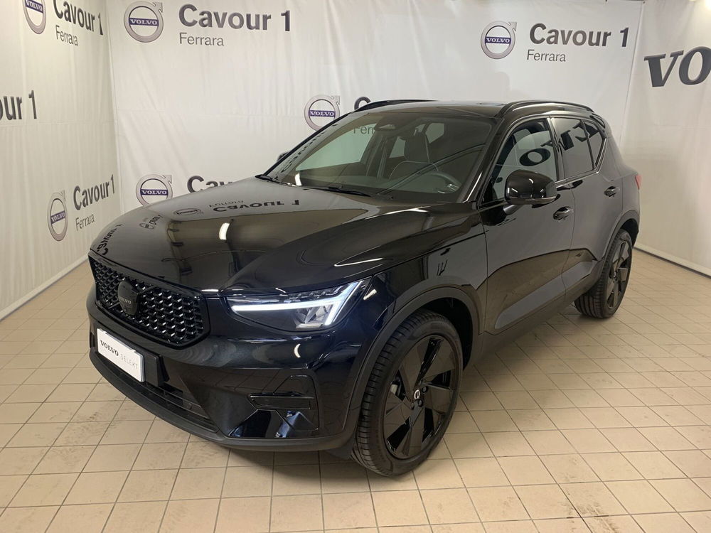 Volvo XC40 nuova a Ferrara