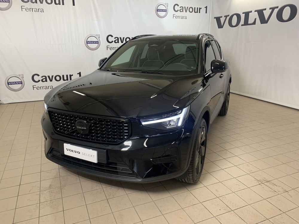 Volvo XC40 nuova a Ferrara (4)