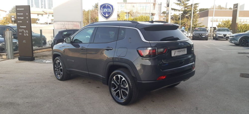 Jeep Compass nuova a Ascoli Piceno (8)