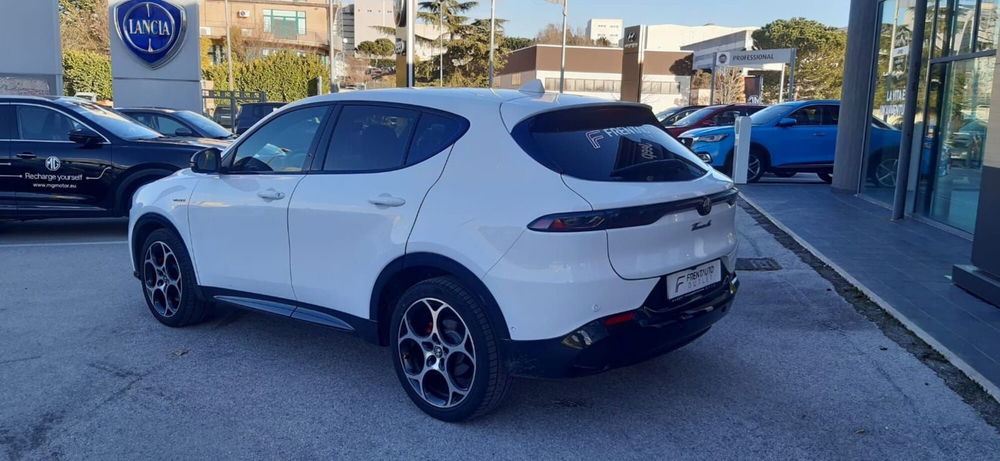 Alfa Romeo Tonale usata a Chieti (8)