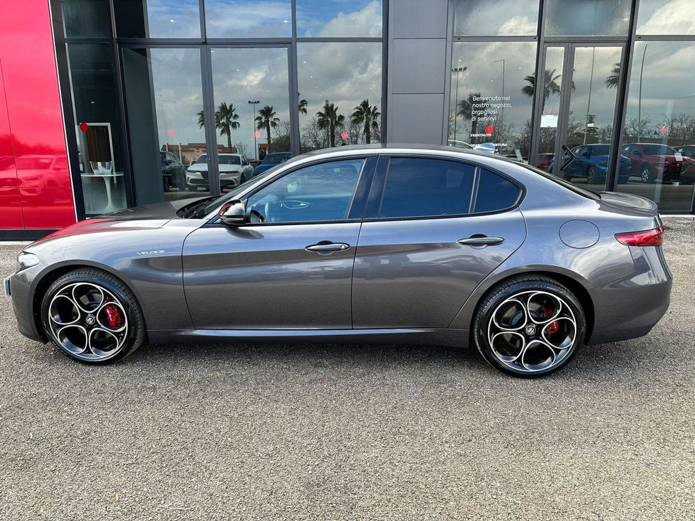 Alfa Romeo Giulia usata a Chieti (9)