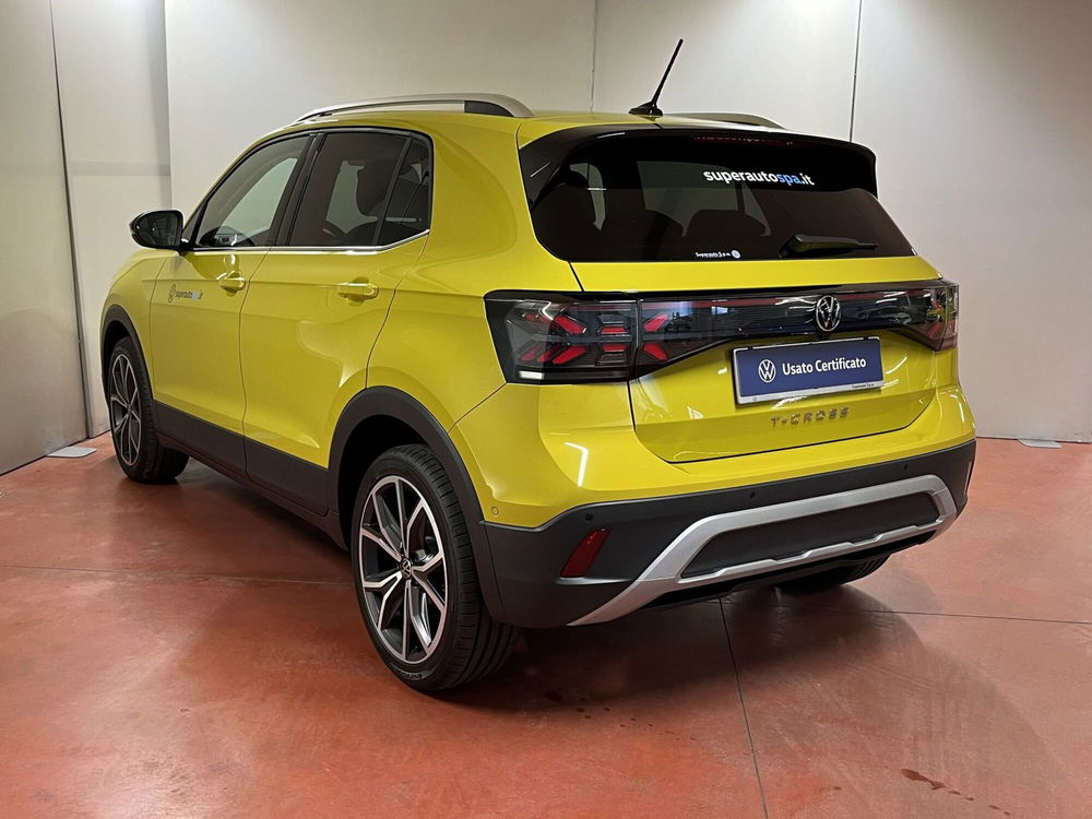 Volkswagen T-Cross nuova a Padova (4)