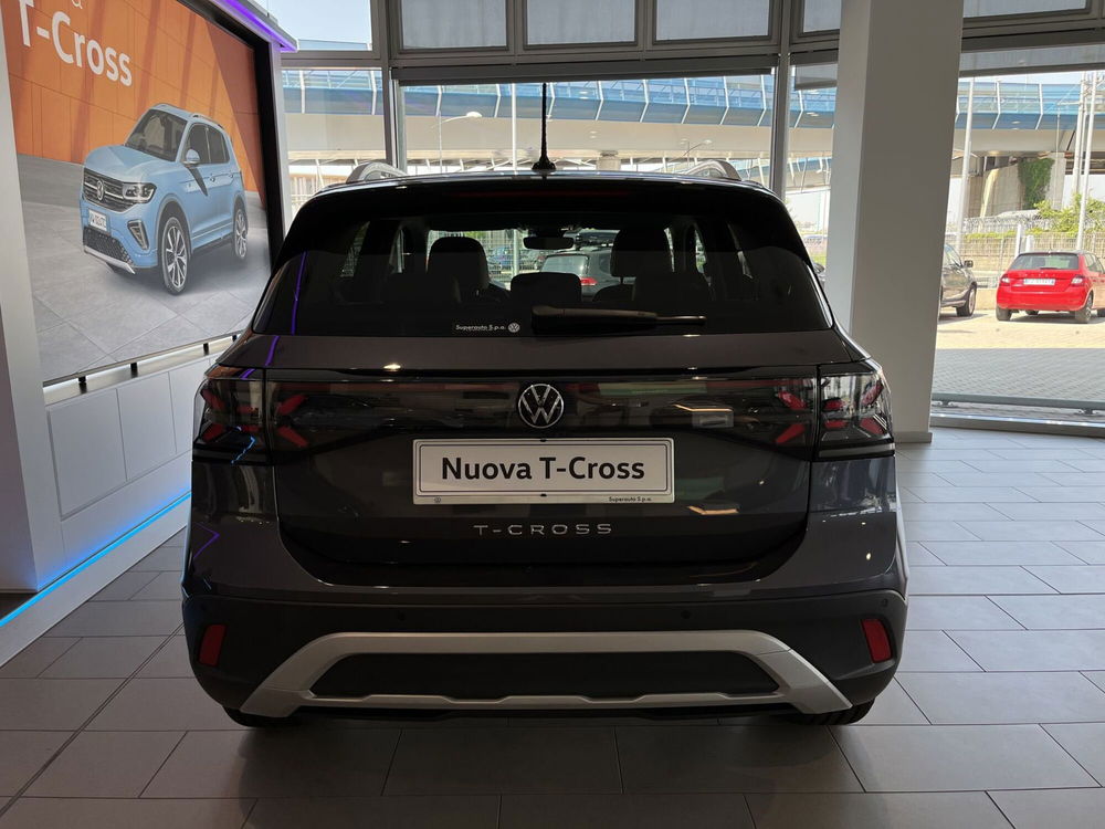 Volkswagen T-Cross nuova a Padova (5)