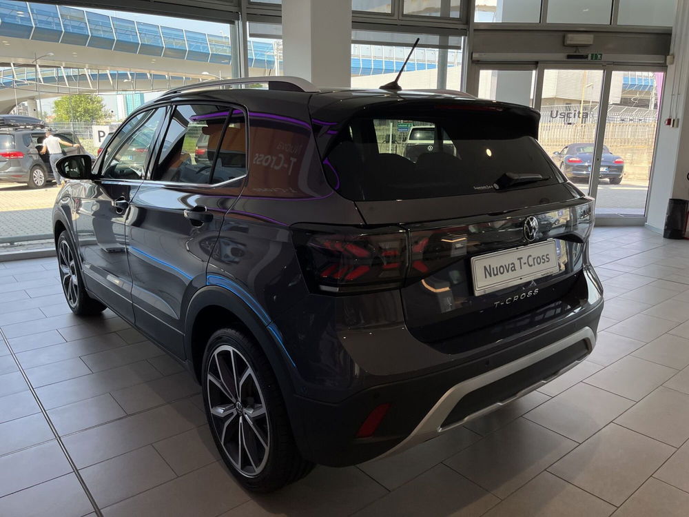 Volkswagen T-Cross nuova a Padova (6)