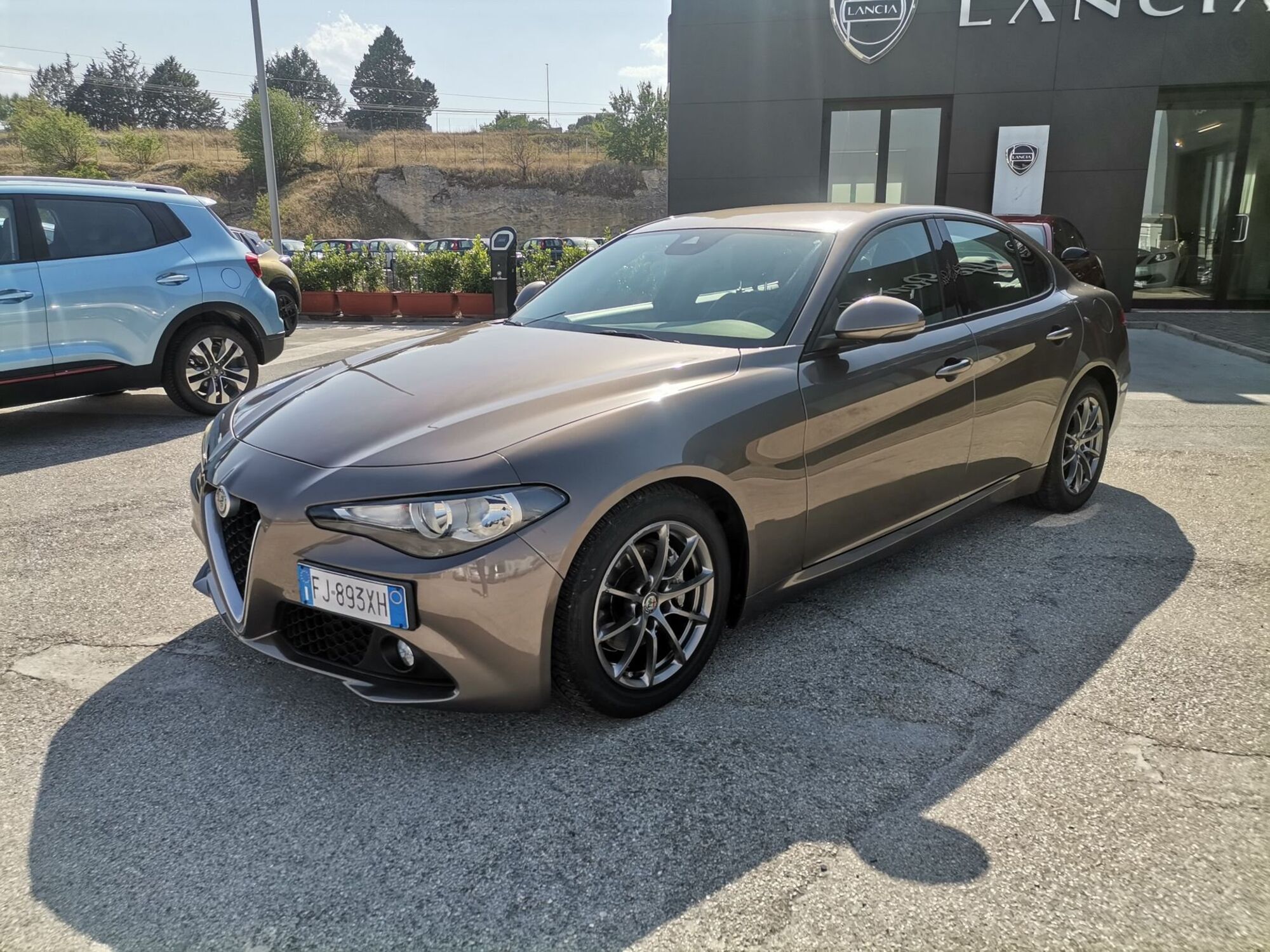 Alfa Romeo Giulia 2.2 Turbodiesel 150 CV AT8 Super  del 2017 usata a Matera