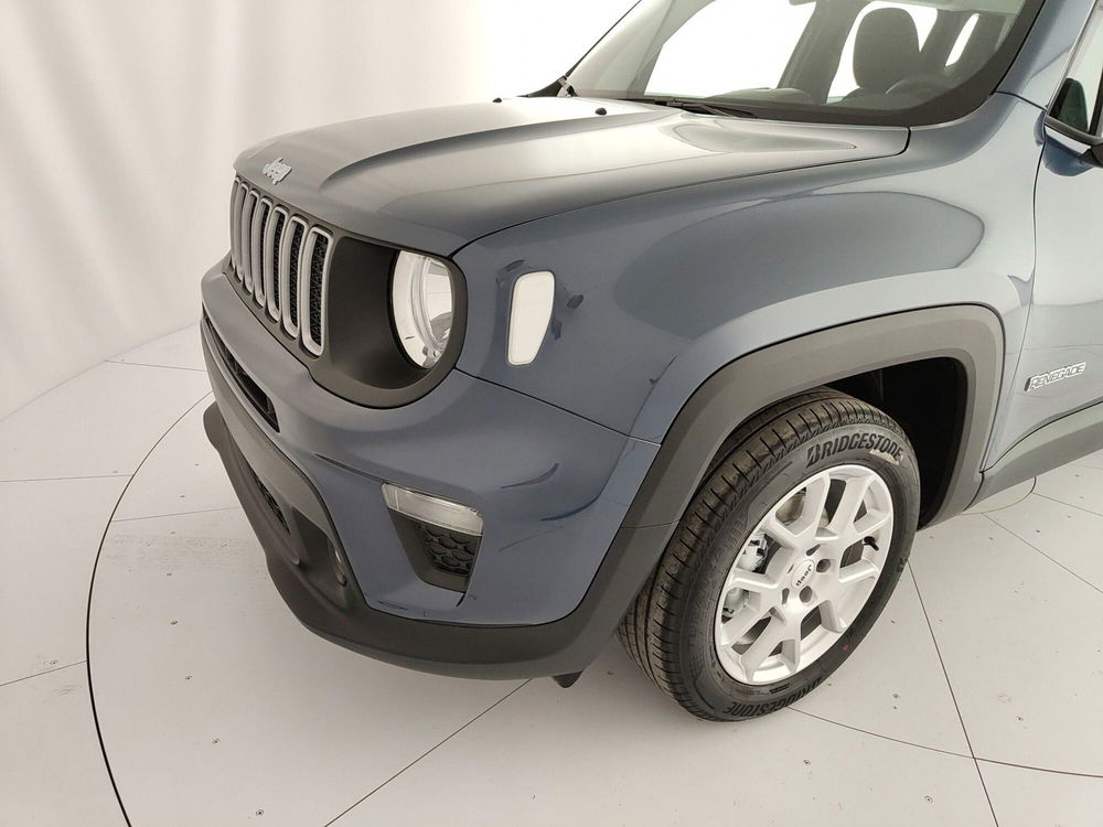 Jeep Renegade nuova a Caserta (11)