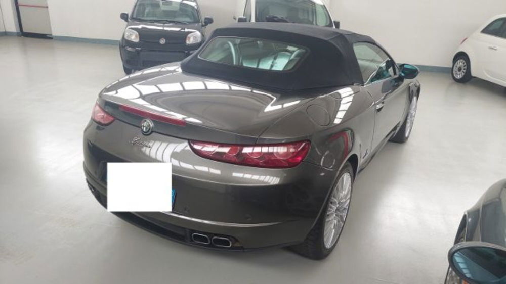 Alfa Romeo Spider usata a Brescia (8)