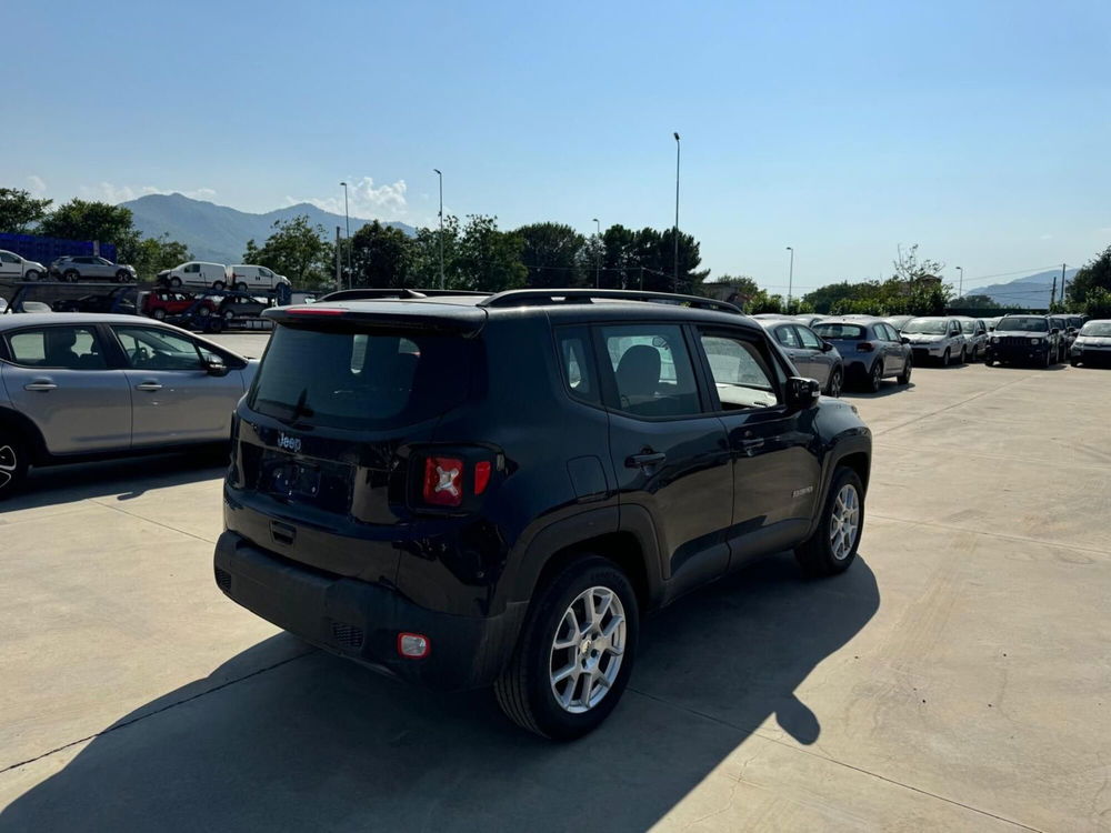 Jeep Renegade nuova a Salerno (3)