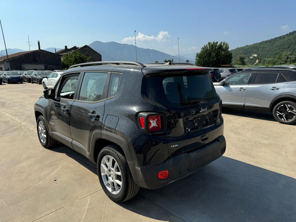 Jeep Renegade nuova a Salerno (4)