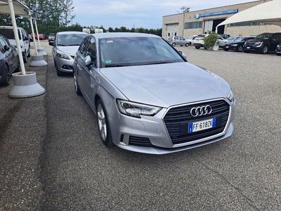 Audi A3 Sportback 2.0 TDI S tronic Sport  del 2016 usata a Tradate