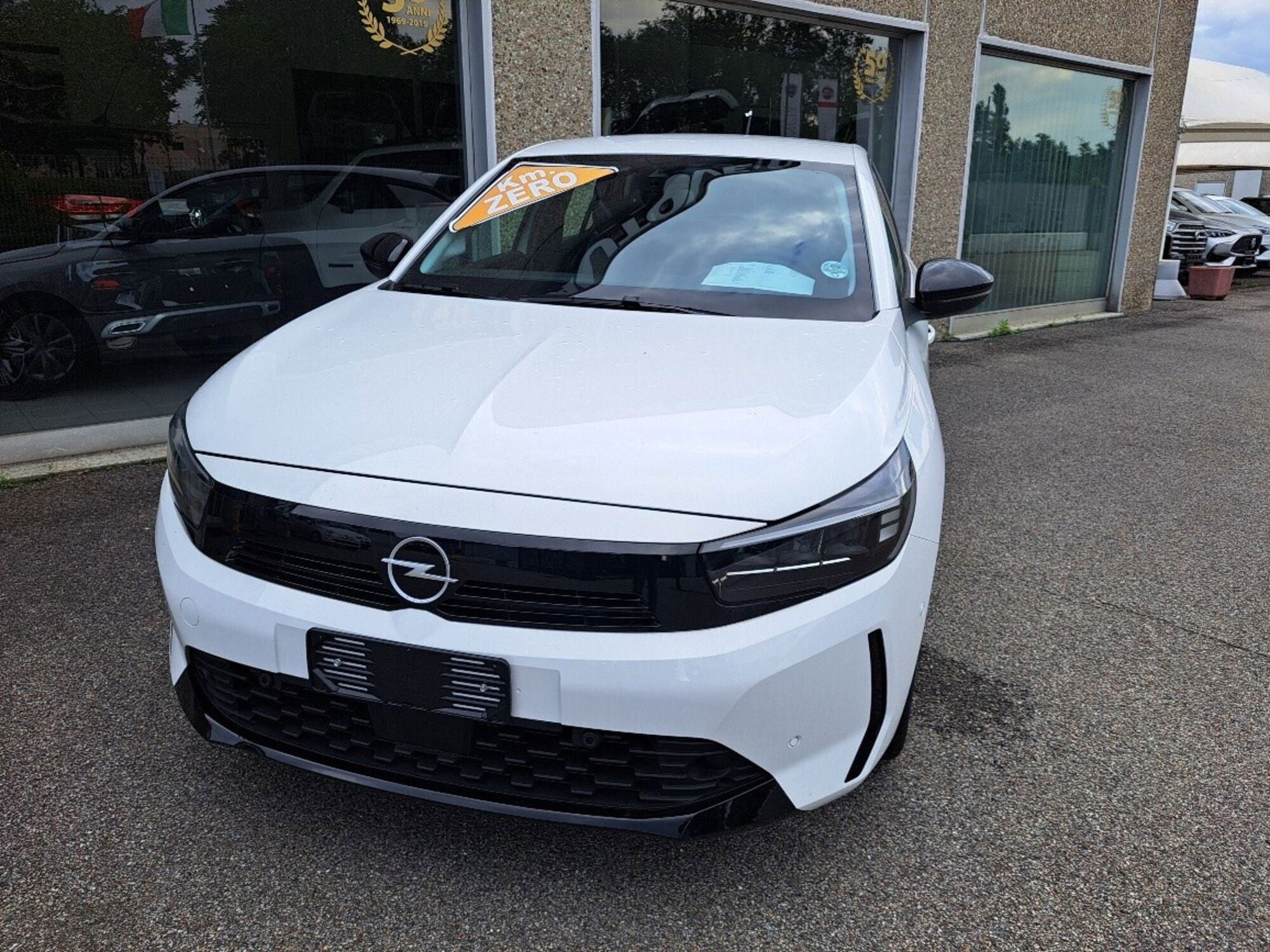 Opel Corsa 1.2 100 CV  nuova a Tradate