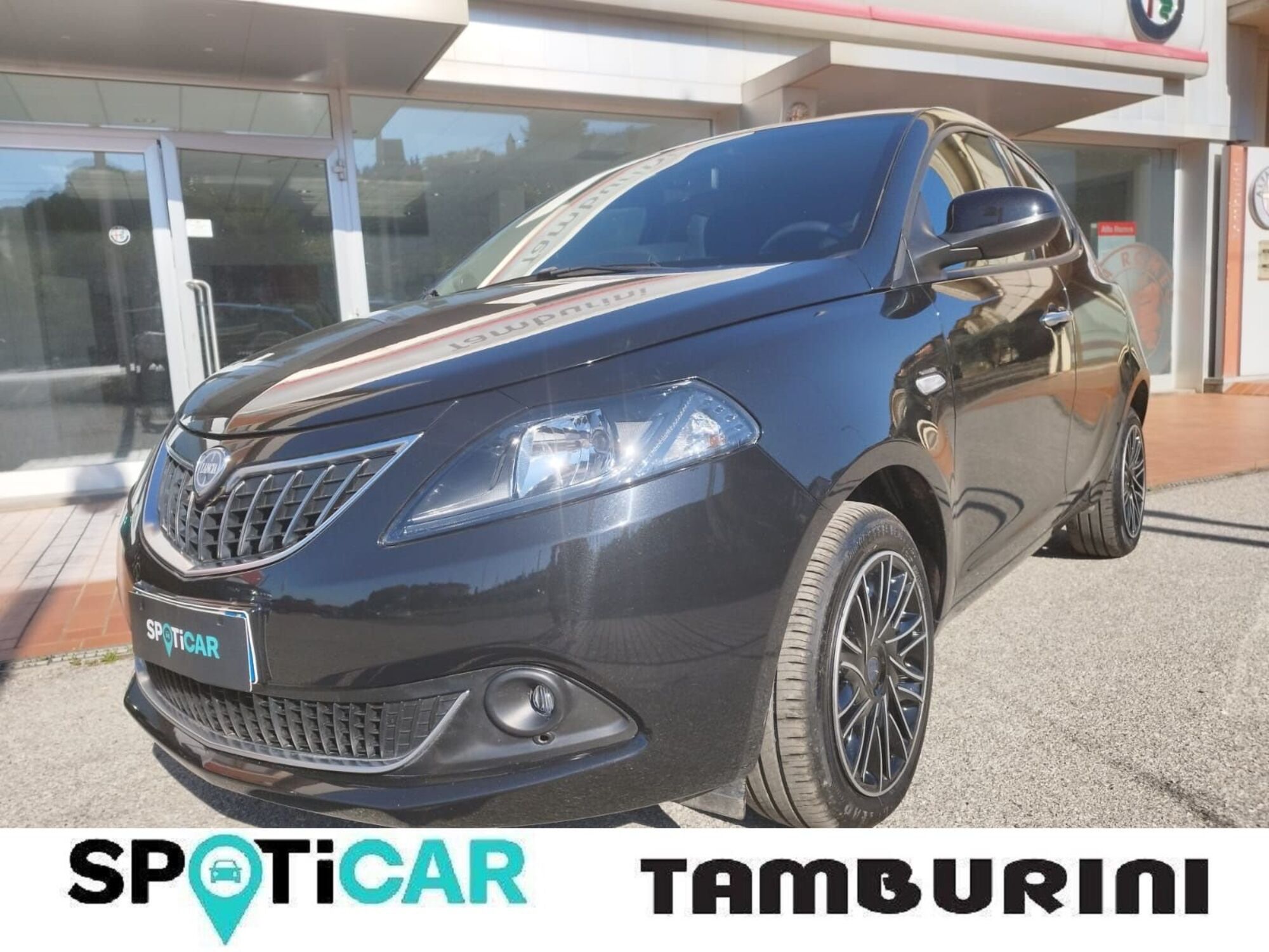 Lancia Ypsilon 1.0 FireFly 5 porte S&amp;S Hybrid Gold Plus del 2023 usata a Cortona