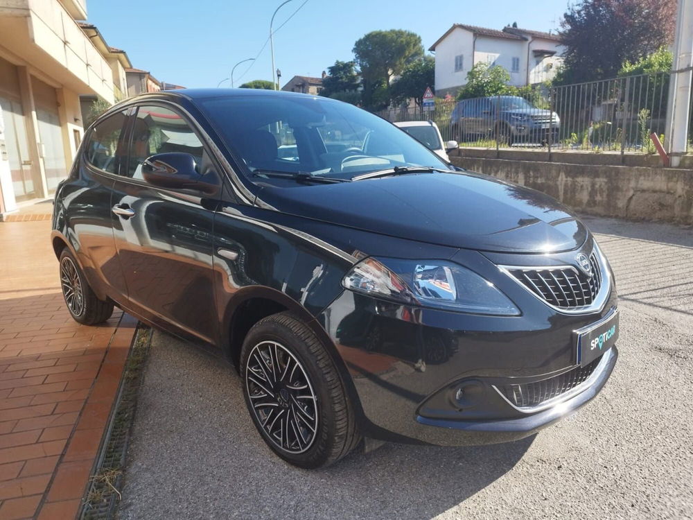 Lancia Ypsilon usata a Arezzo (3)