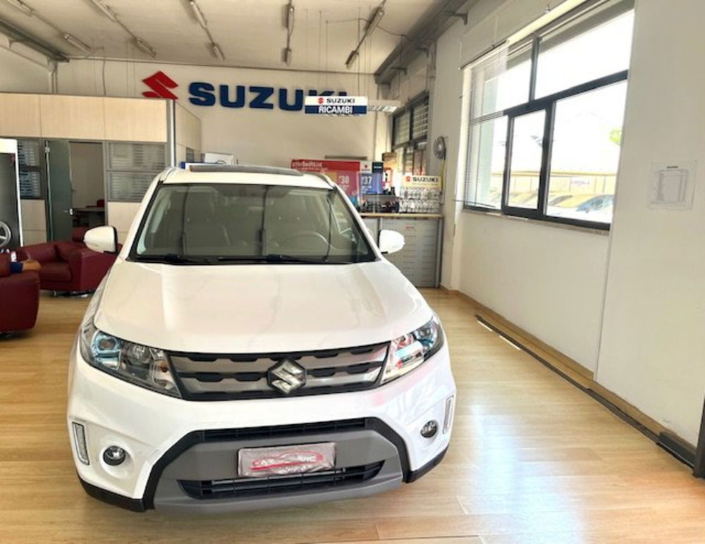 Suzuki Vitara usata a Bari (3)