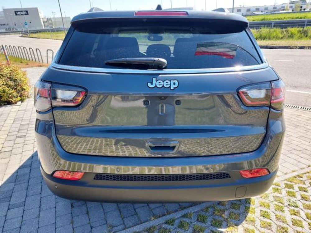 Jeep Compass nuova a Padova (8)