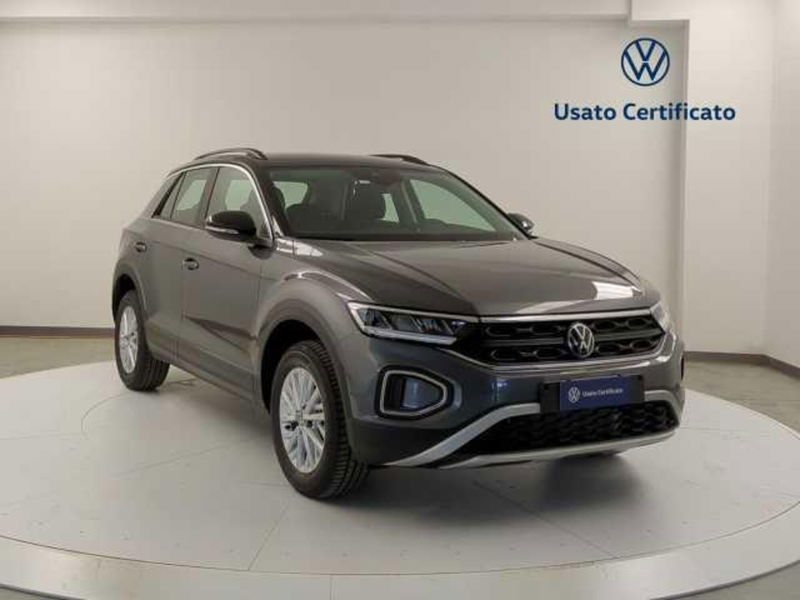 Volkswagen T-Roc 1.5 TSI ACT DSG Sport BlueMotion Technology nuova a Pratola Serra