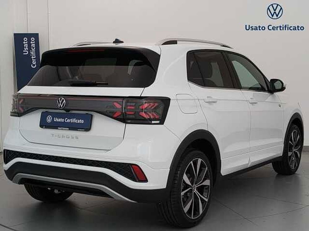 Volkswagen T-Cross nuova a Varese (5)